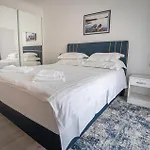 1 Bedroom In アパート