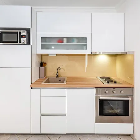 Stunning In With Jacuzzi, Wifi&1 Bedrooms Appartement